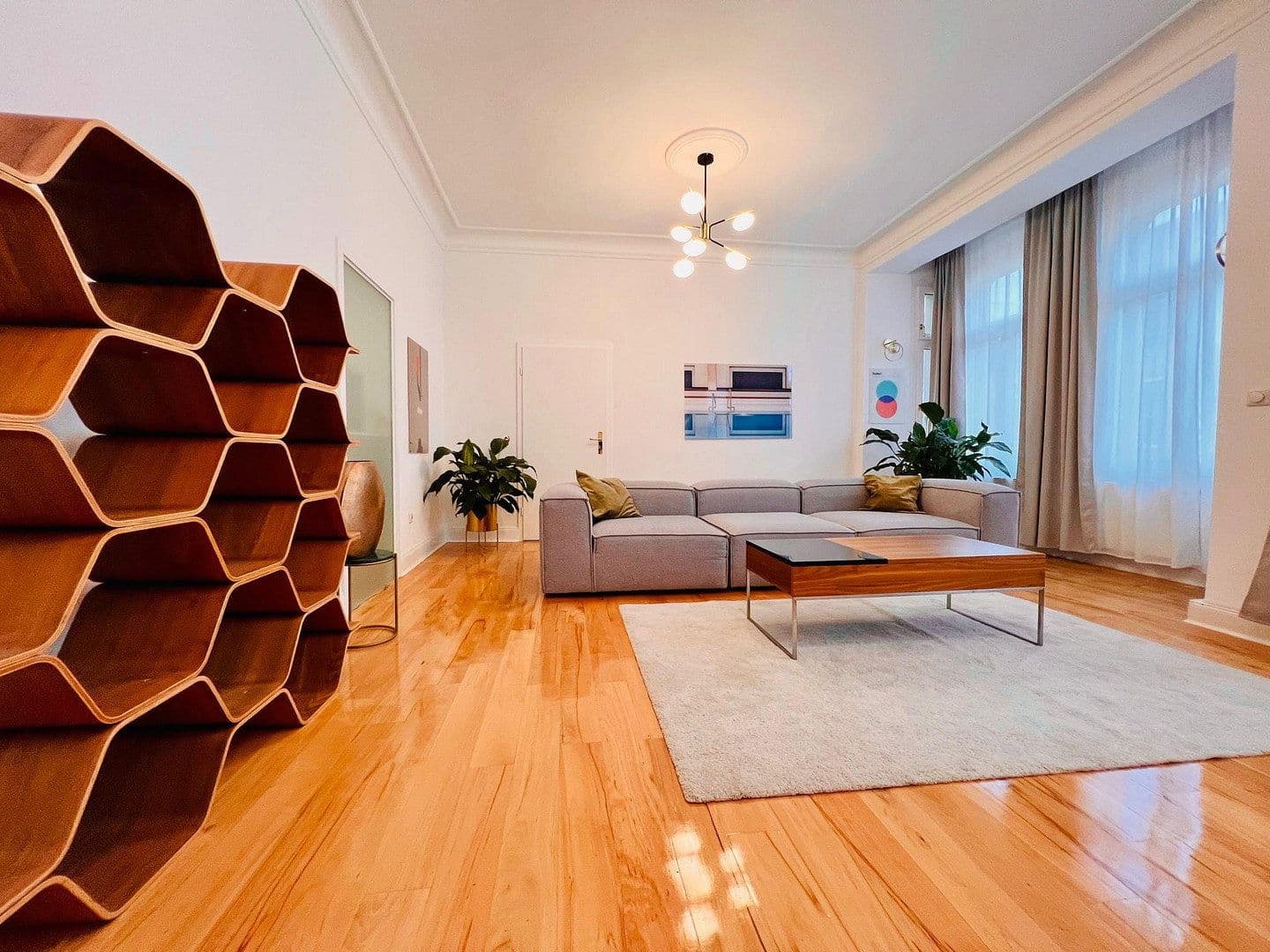 Prenájom bytu 3-izbový 89 m², Lindenstraße 86, Köln, Severné Porýnie - Westfálsko Prenájom bytu 3-izbový 89 m², Lindenstraße 86, Köln, Severné Porýnie - Westfálsko