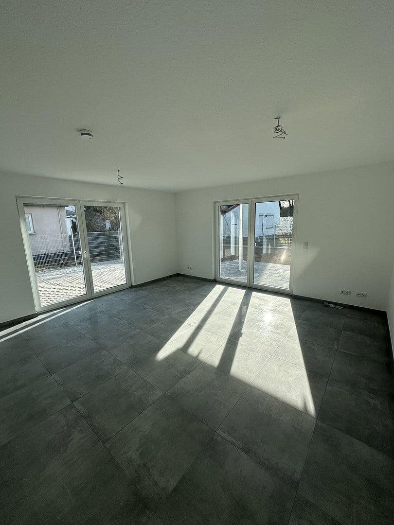 Prenájom bytu 3-izbový 87 m², Stadelner Hard 13, Fürth, Bavorsko Prenájom bytu 3-izbový 87 m², Stadelner Hard 13, Fürth, Bavorsko