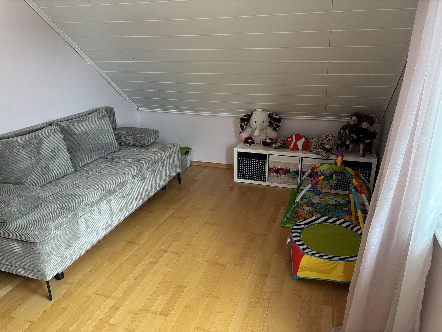 Predaj domu 235 m², pozemek 363 m², Dorsheim, Porýnie-Falcko Predaj domu 235 m², pozemek 363 m², Dorsheim, Porýnie-Falcko