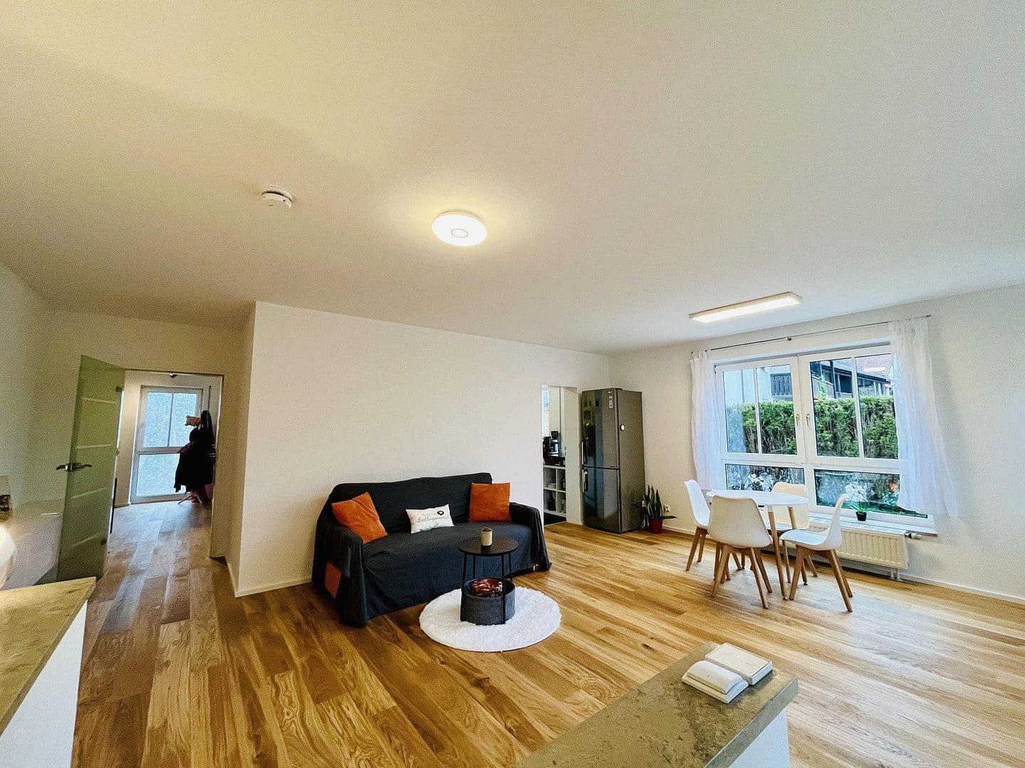 Prenájom bytu 3-izbový 105 m², Gilching, Bavorsko Prenájom bytu 3-izbový 105 m², Gilching, Bavorsko