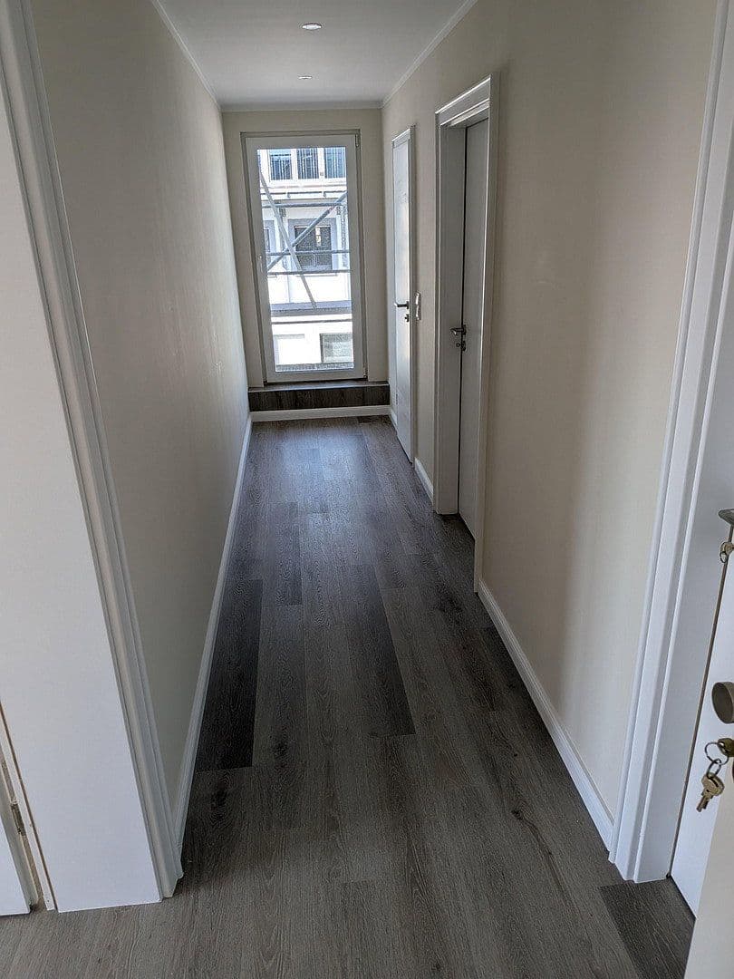 Prenájom bytu 4-izbový 108 m², Schmidtstraße 8, Rüdesheim am Rhein, Hesensko Prenájom bytu 4-izbový 108 m², Schmidtstraße 8, Rüdesheim am Rhein, Hesensko