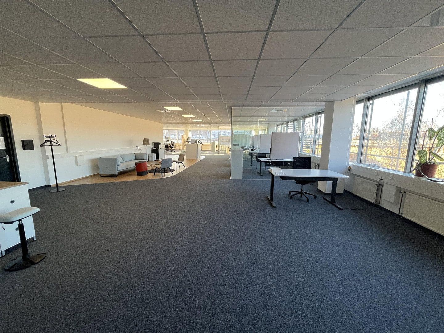 Prenájom kancelárie 1.100 m², Georg-Schumann-Str. 294, Leipzig, Sasko Prenájom kancelárie 1.100 m², Georg-Schumann-Str. 294, Leipzig, Sasko