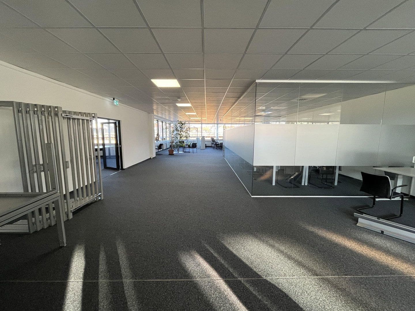 Prenájom kancelárie 1.100 m², Georg-Schumann-Str. 294, Leipzig, Sasko Prenájom kancelárie 1.100 m², Georg-Schumann-Str. 294, Leipzig, Sasko