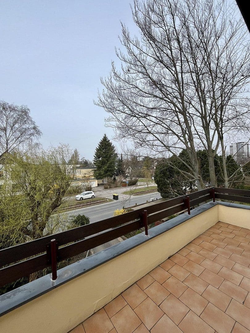 Predaj bytu 3-izbový 80 m², Dahlemer Weg 93, Berlin, Berlín Predaj bytu 3-izbový 80 m², Dahlemer Weg 93, Berlin, Berlín