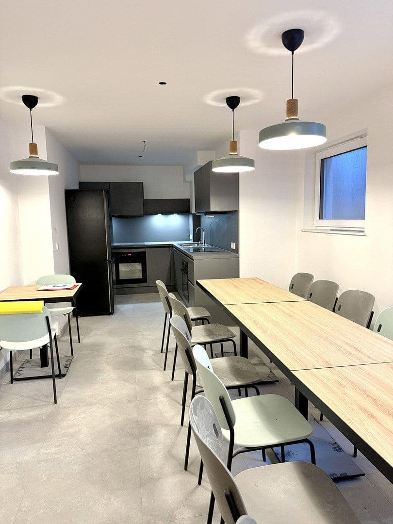 Prenájom bytu 1-izbový 25 m², Hoheneckstrasse 87, München, Bavorsko Prenájom bytu 1-izbový 25 m², Hoheneckstrasse 87, München, Bavorsko