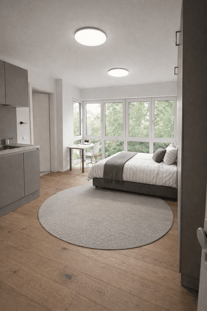 Prenájom bytu 1-izbový 25 m², Hoheneckstrasse 87, München, Bavorsko Prenájom bytu 1-izbový 25 m², Hoheneckstrasse 87, München, Bavorsko