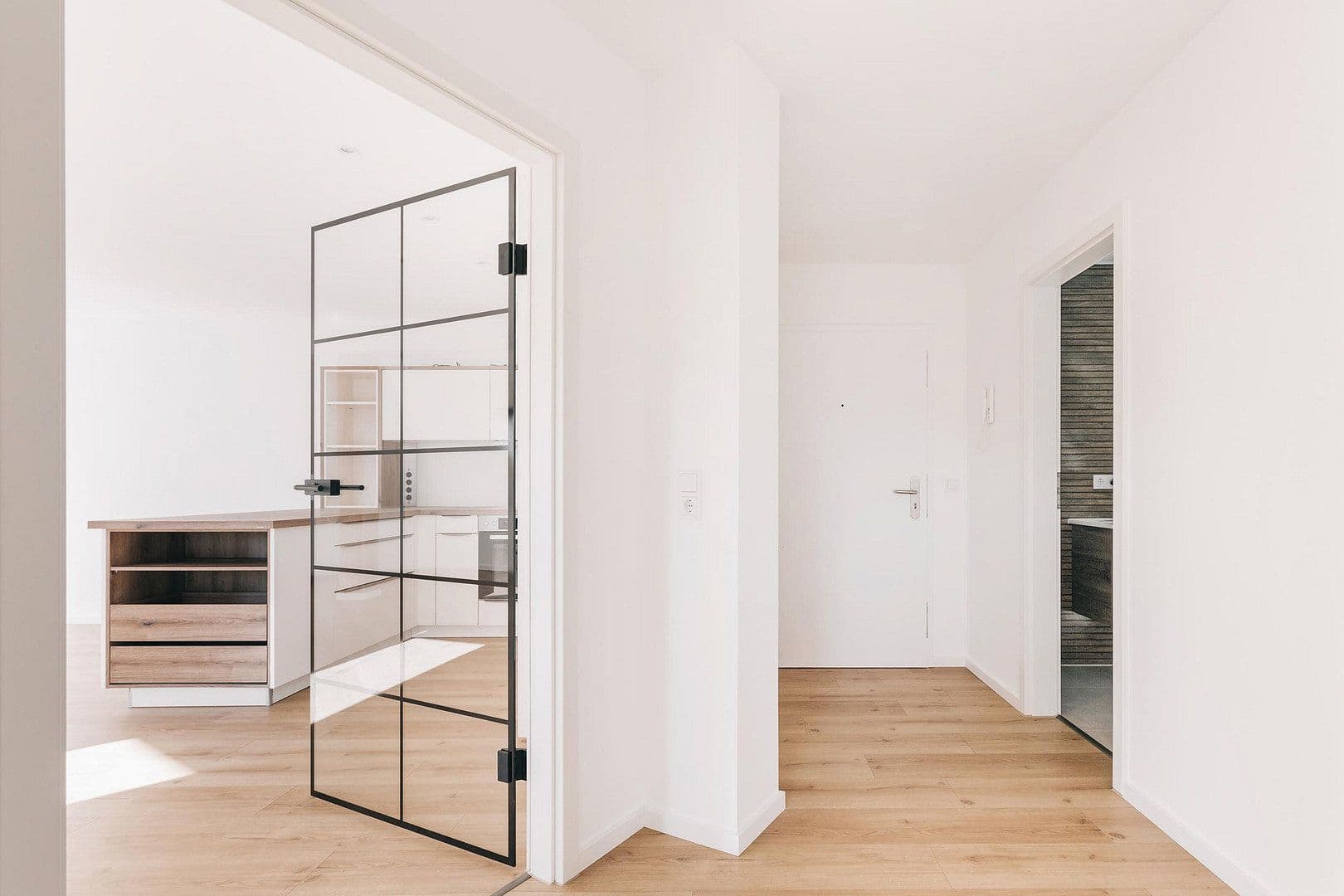 Predaj bytu 2-izbový 71 m², Meußlitzer Straße, Dresden, Sasko Predaj bytu 2-izbový 71 m², Meußlitzer Straße, Dresden, Sasko