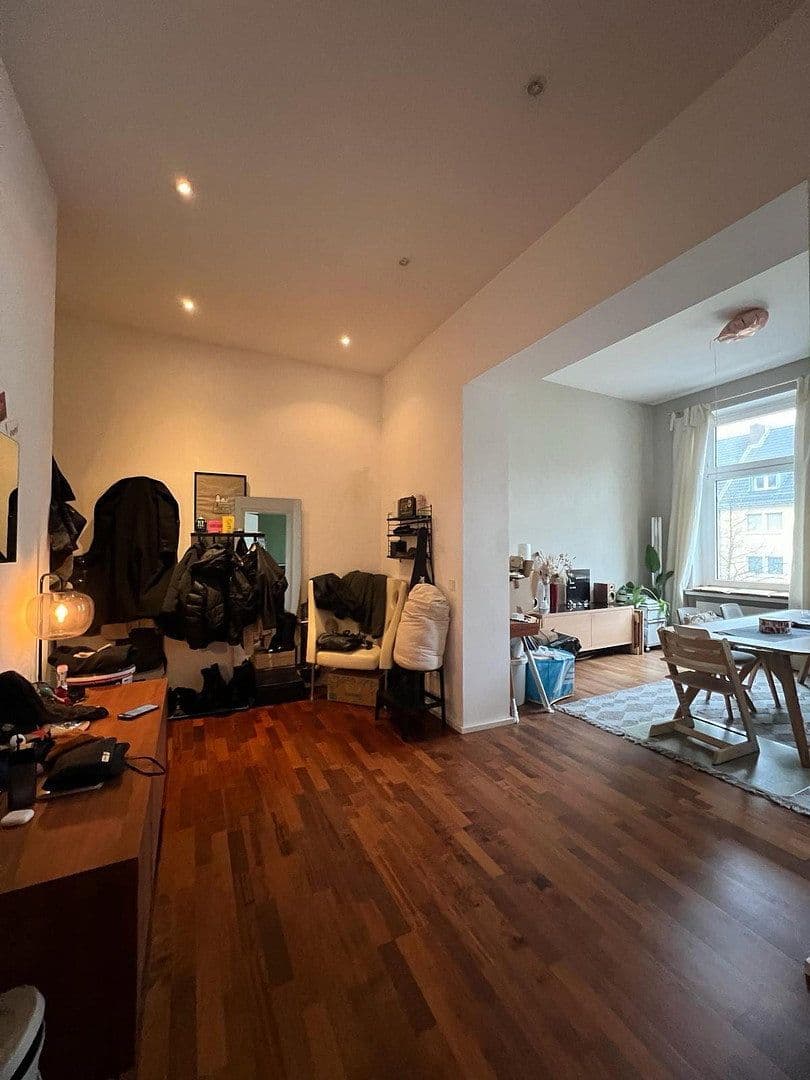 Prenájom bytu 2-izbový 95 m², Moltkestraße 127, Köln, Severné Porýnie - Westfálsko Prenájom bytu 2-izbový 95 m², Moltkestraße 127, Köln, Severné Porýnie - Westfálsko