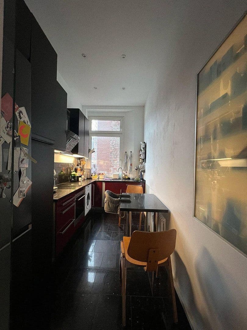 Prenájom bytu 2-izbový 95 m², Moltkestraße 127, Köln, Severné Porýnie - Westfálsko Prenájom bytu 2-izbový 95 m², Moltkestraße 127, Köln, Severné Porýnie - Westfálsko