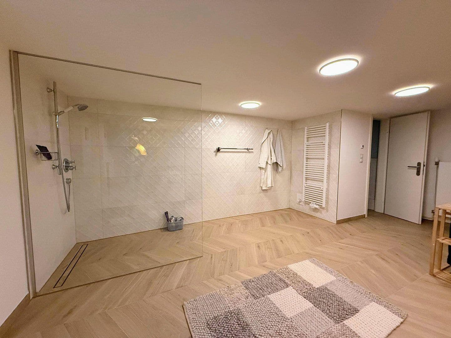 Predaj domu 295 m², pozemek 1.070 m², Bremen, Brémy Predaj domu 295 m², pozemek 1.070 m², Bremen, Brémy