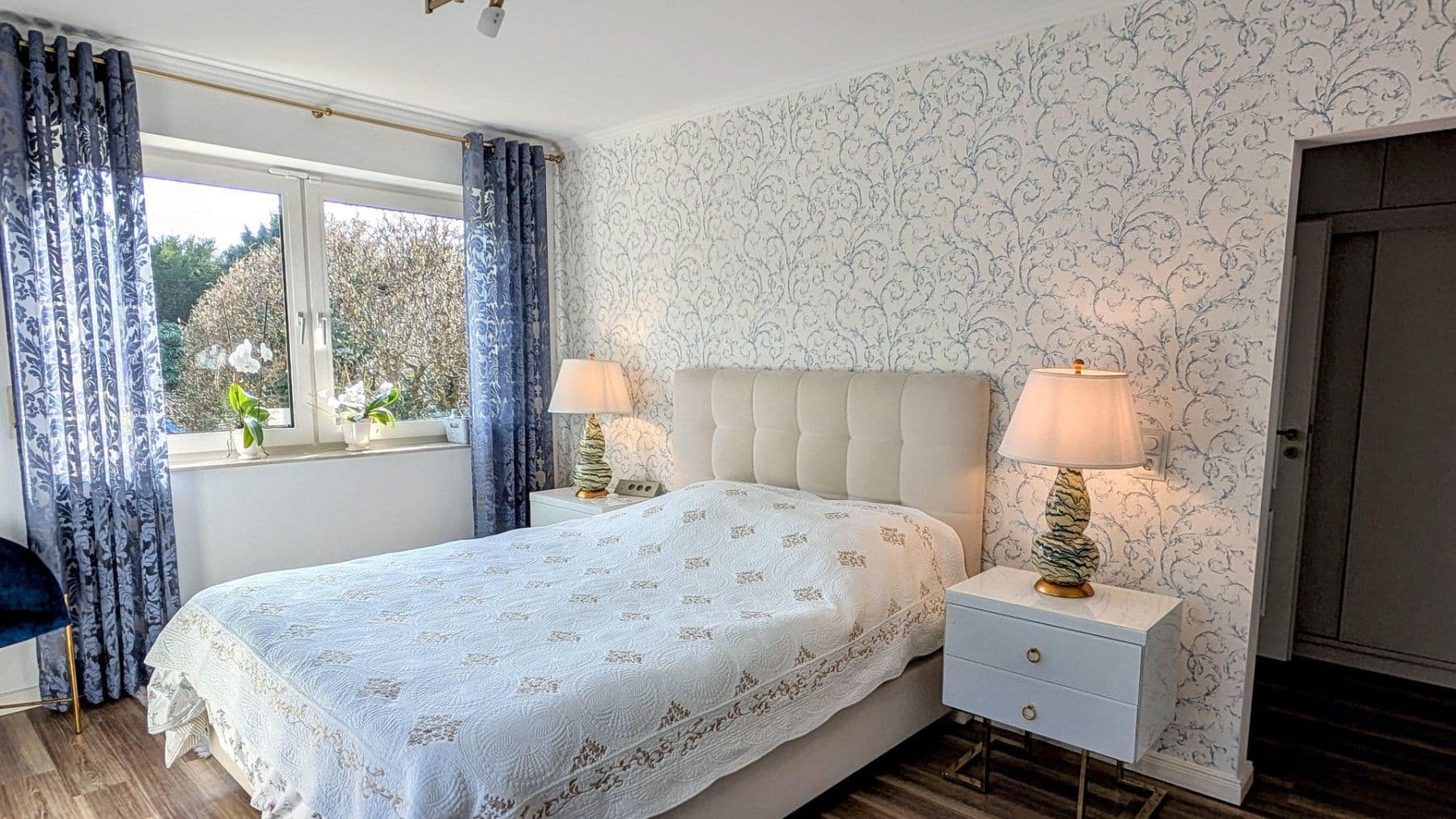 Predaj domu 295 m², pozemek 1.070 m², Bremen, Brémy Predaj domu 295 m², pozemek 1.070 m², Bremen, Brémy