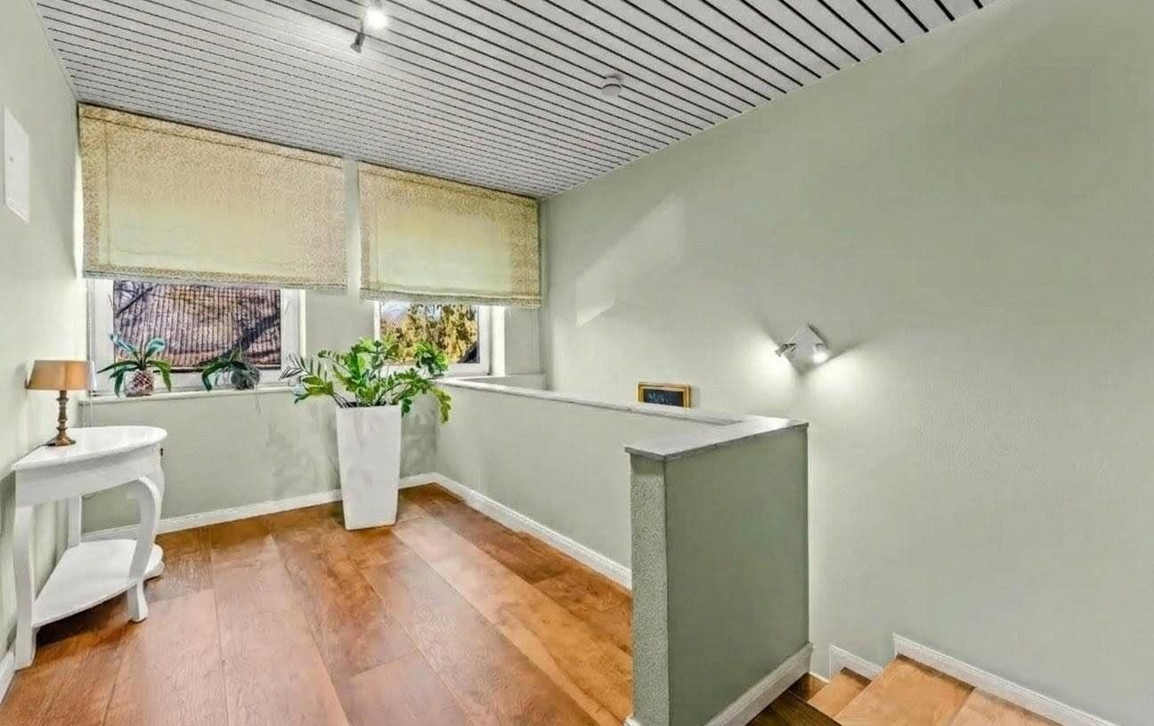 Predaj domu 295 m², pozemek 1.070 m², Bremen, Brémy Predaj domu 295 m², pozemek 1.070 m², Bremen, Brémy