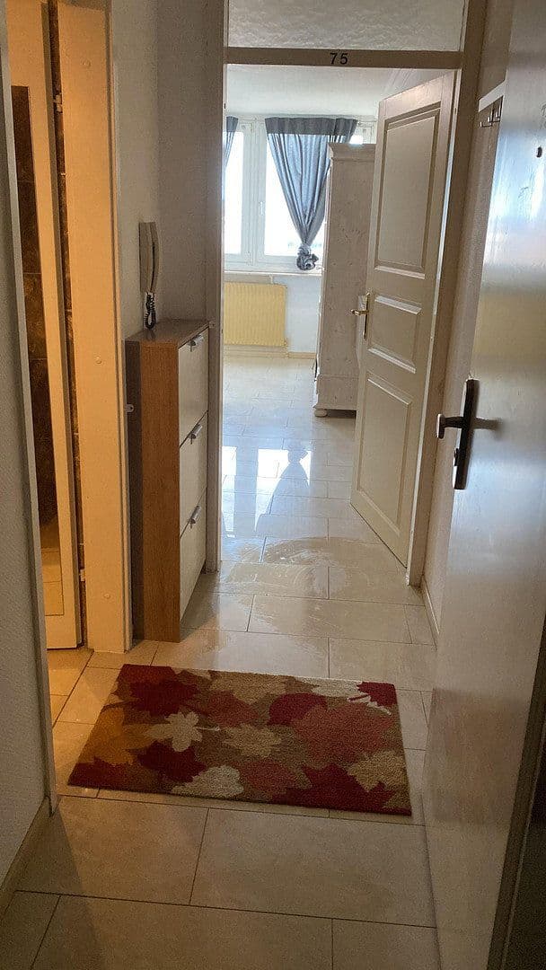 Prenájom bytu 1-izbový 30 m², Rosenbergstraße 44, Heilbronn, Bádensko-Wurttembersko Prenájom bytu 1-izbový 30 m², Rosenbergstraße 44, Heilbronn, Bádensko-Wurttembersko