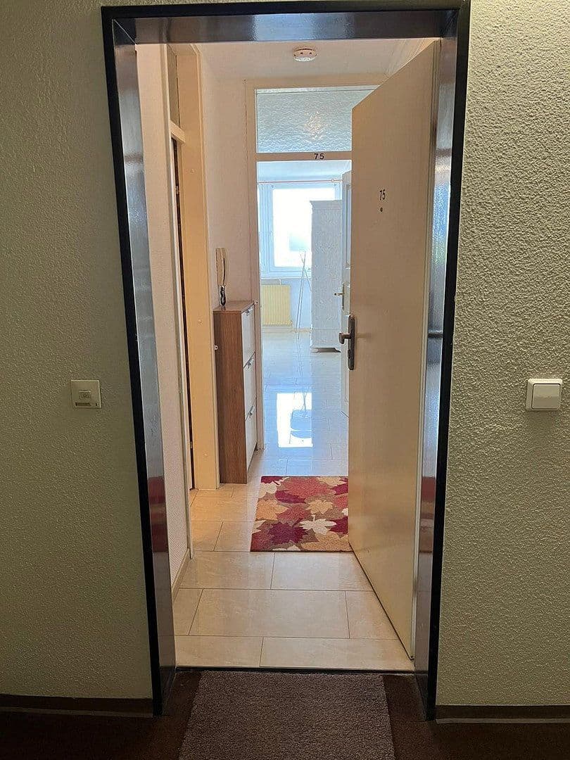 Prenájom bytu 1-izbový 30 m², Rosenbergstraße 44, Heilbronn, Bádensko-Wurttembersko Prenájom bytu 1-izbový 30 m², Rosenbergstraße 44, Heilbronn, Bádensko-Wurttembersko