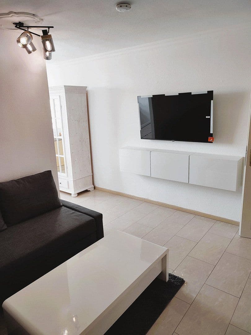 Prenájom bytu 1-izbový 30 m², Rosenbergstraße 44, Heilbronn, Bádensko-Wurttembersko Prenájom bytu 1-izbový 30 m², Rosenbergstraße 44, Heilbronn, Bádensko-Wurttembersko