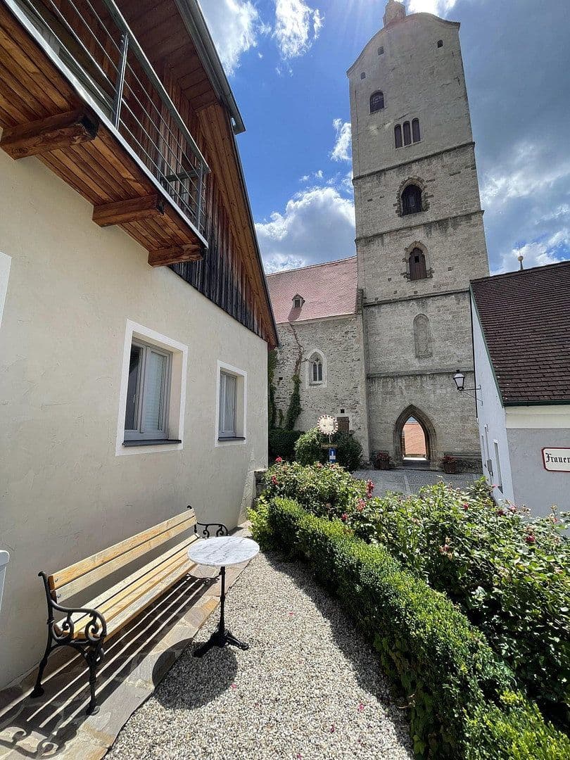 Prenájom bytu 1-izbový 35 m², Frauenberg 9, Krems/Stein, Dolné Rakúsko Prenájom bytu 1-izbový 35 m², Frauenberg 9, Krems/Stein, Dolné Rakúsko