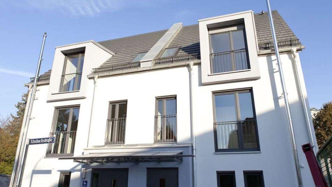 Predaj domu 145 m², pozemek 180 m², Neu-Ulm, Bavorsko Predaj domu 145 m², pozemek 180 m², Neu-Ulm, Bavorsko