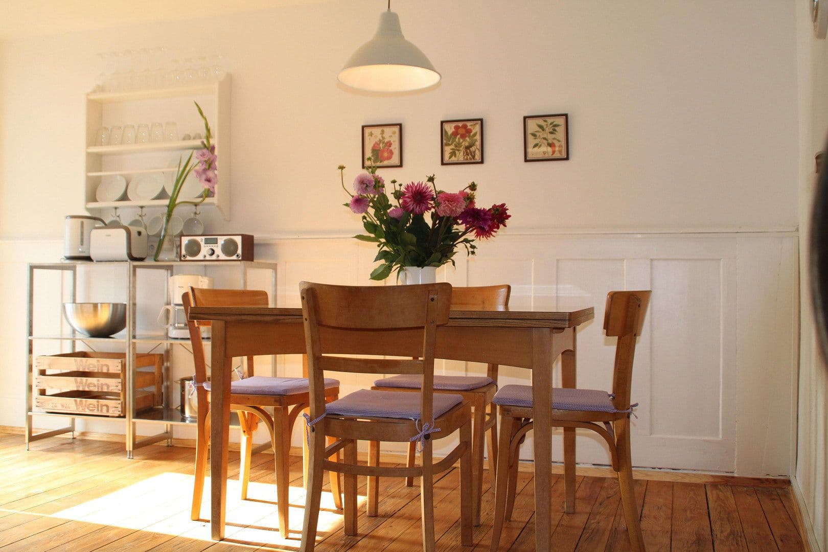 Prenájom bytu 2-izbový 70 m², Staufen im Breisgau, Bádensko-Wurttembersko Prenájom bytu 2-izbový 70 m², Staufen im Breisgau, Bádensko-Wurttembersko