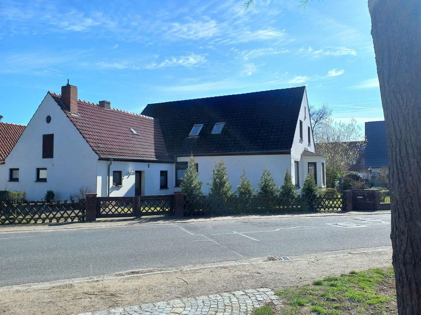 Predaj domu 212 m², pozemek 1.104 m², Bremen, Brémy Predaj domu 212 m², pozemek 1.104 m², Bremen, Brémy