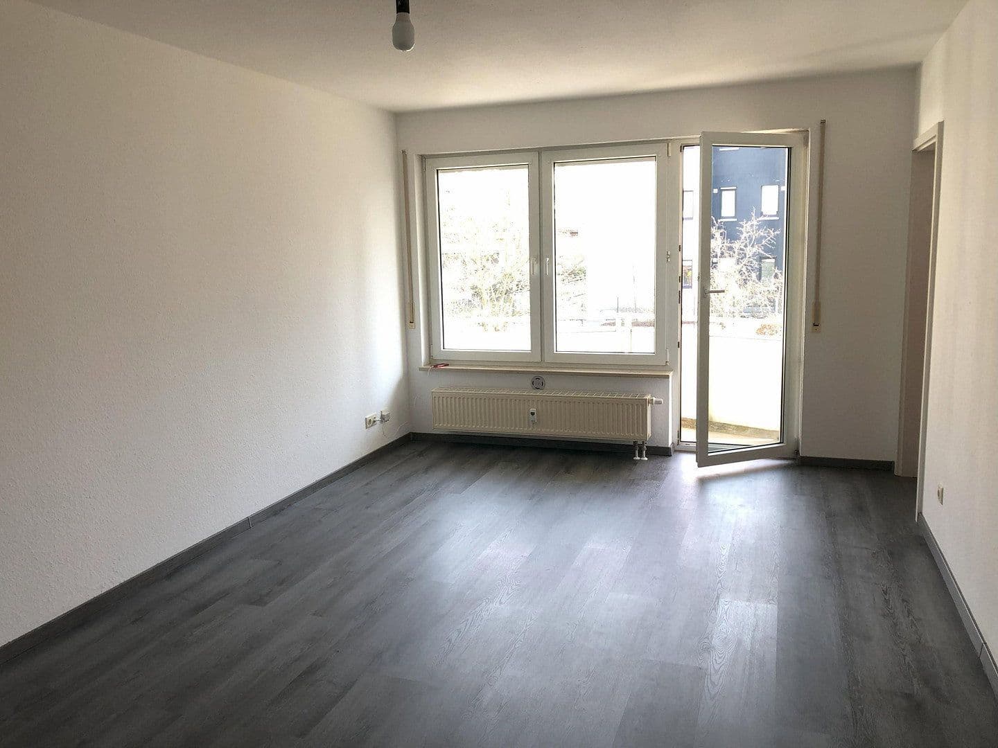 Prenájom bytu 1-izbový 37 m², Adelheidstraße 28a, Nürnberg, Bavorsko Prenájom bytu 1-izbový 37 m², Adelheidstraße 28a, Nürnberg, Bavorsko