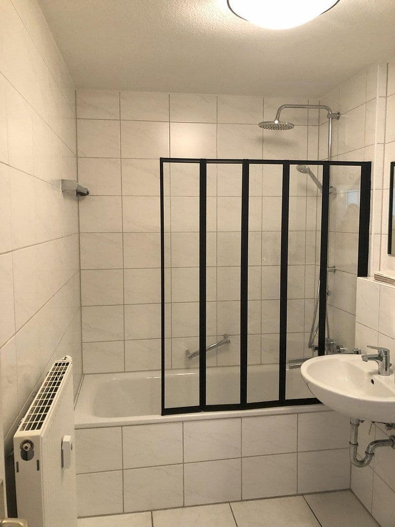 Prenájom bytu 1-izbový 37 m², Adelheidstraße 28a, Nürnberg, Bavorsko Prenájom bytu 1-izbový 37 m², Adelheidstraße 28a, Nürnberg, Bavorsko