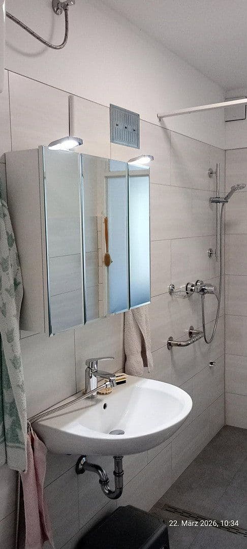 Predaj bytu 3-izbový 86 m², Berlin, Berlín Predaj bytu 3-izbový 86 m², Berlin, Berlín