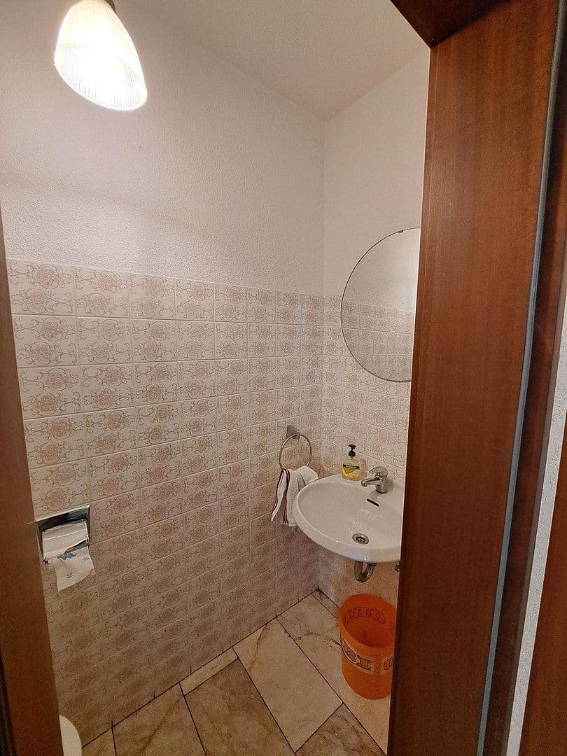 Predaj domu 135 m², pozemek 520 m², Niederkassel, Severné Porýnie - Westfálsko Predaj domu 135 m², pozemek 520 m², Niederkassel, Severné Porýnie - Westfálsko