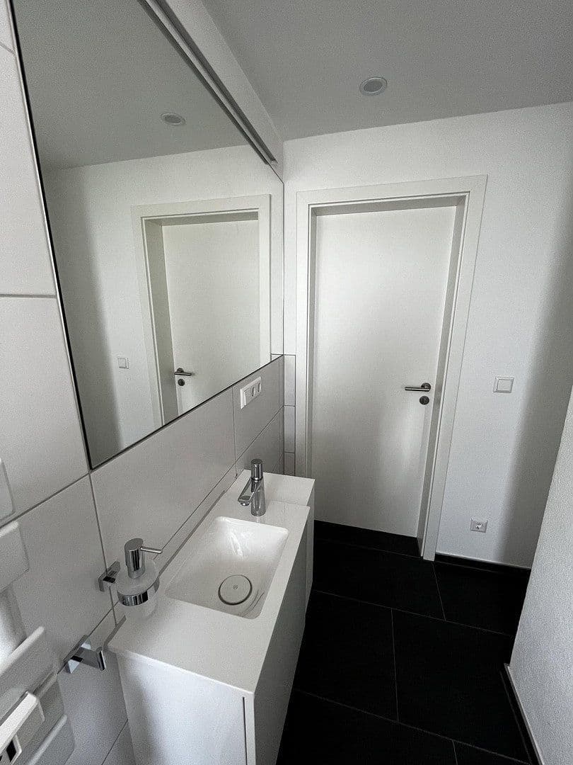 Prenájom bytu 1-izbový 12 m², Käferflugstraße 24, Heilbronn, Bádensko-Wurttembersko Prenájom bytu 1-izbový 12 m², Käferflugstraße 24, Heilbronn, Bádensko-Wurttembersko