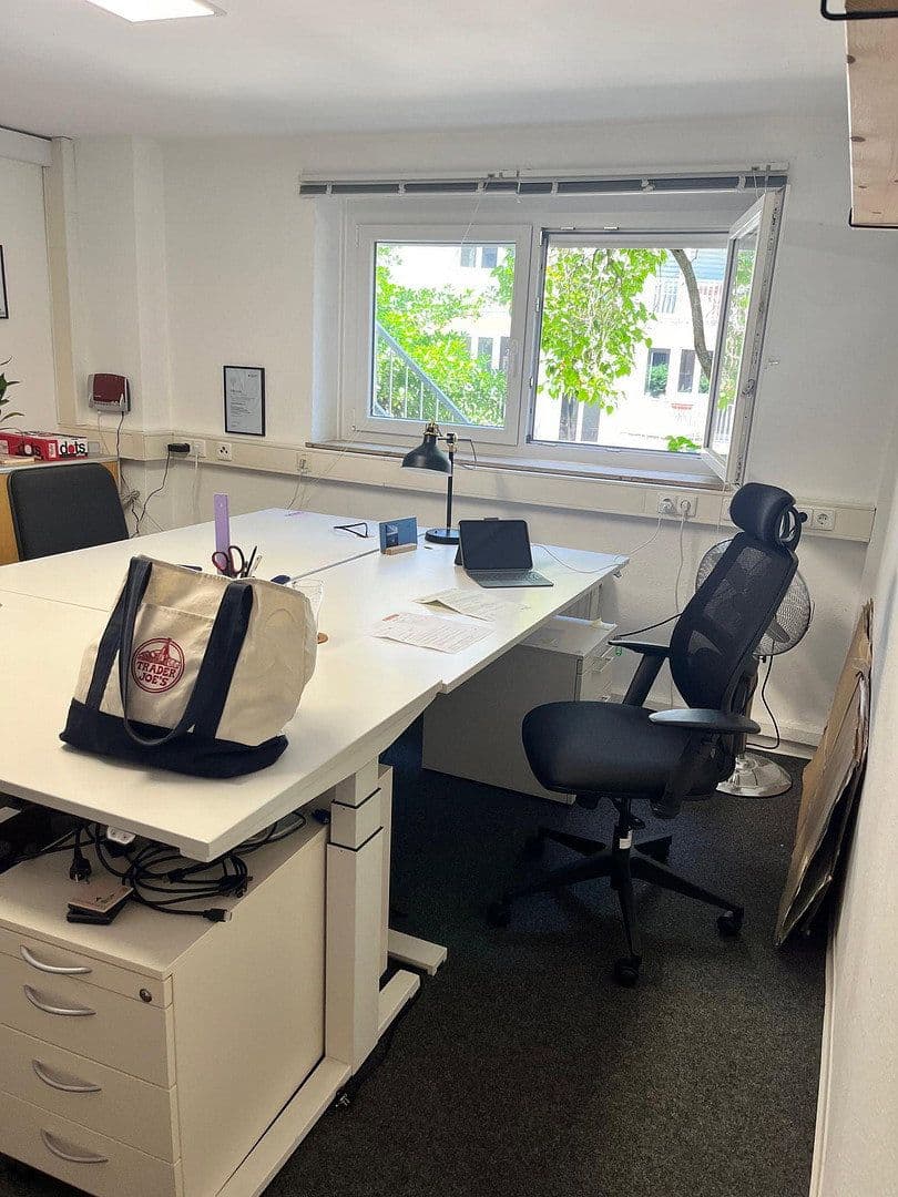 Prenájom kancelárie 50 m², Schützenstraße 11, Stuttgart, Bádensko-Wurttembersko Prenájom kancelárie 50 m², Schützenstraße 11, Stuttgart, Bádensko-Wurttembersko