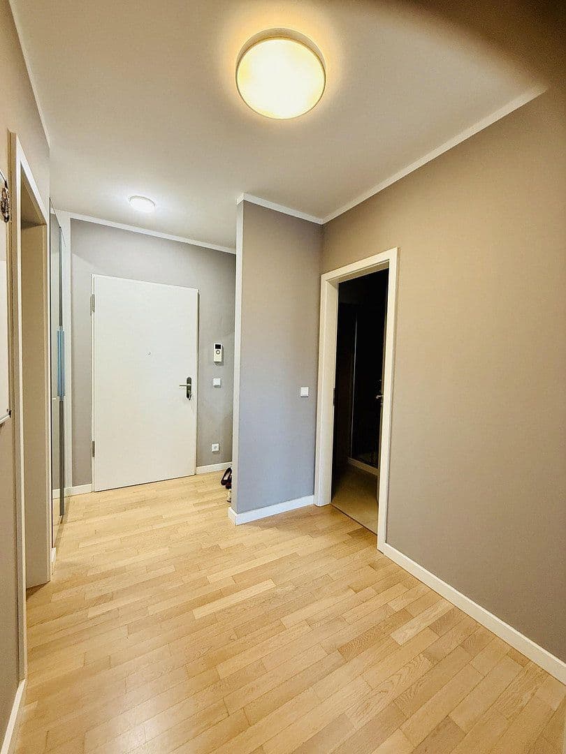 Predaj bytu 2-izbový 40 m², Chausseestr 108, Berlin, Berlín Predaj bytu 2-izbový 40 m², Chausseestr 108, Berlin, Berlín