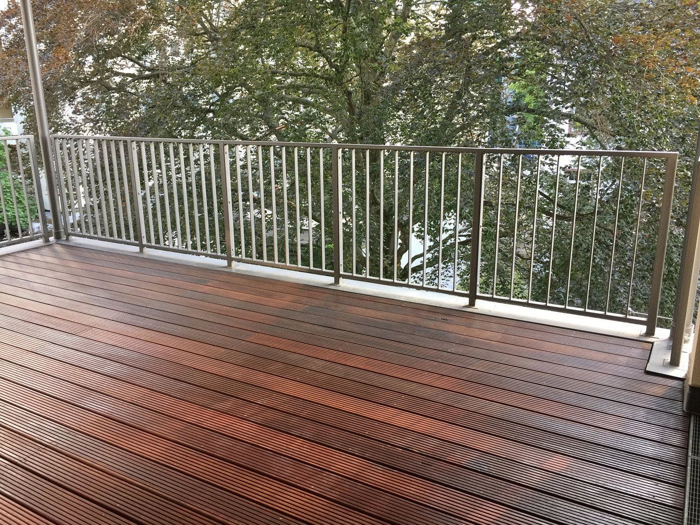 Predaj bytu 4-izbový 174 m², Frankfurt, Hesensko Predaj bytu 4-izbový 174 m², Frankfurt, Hesensko