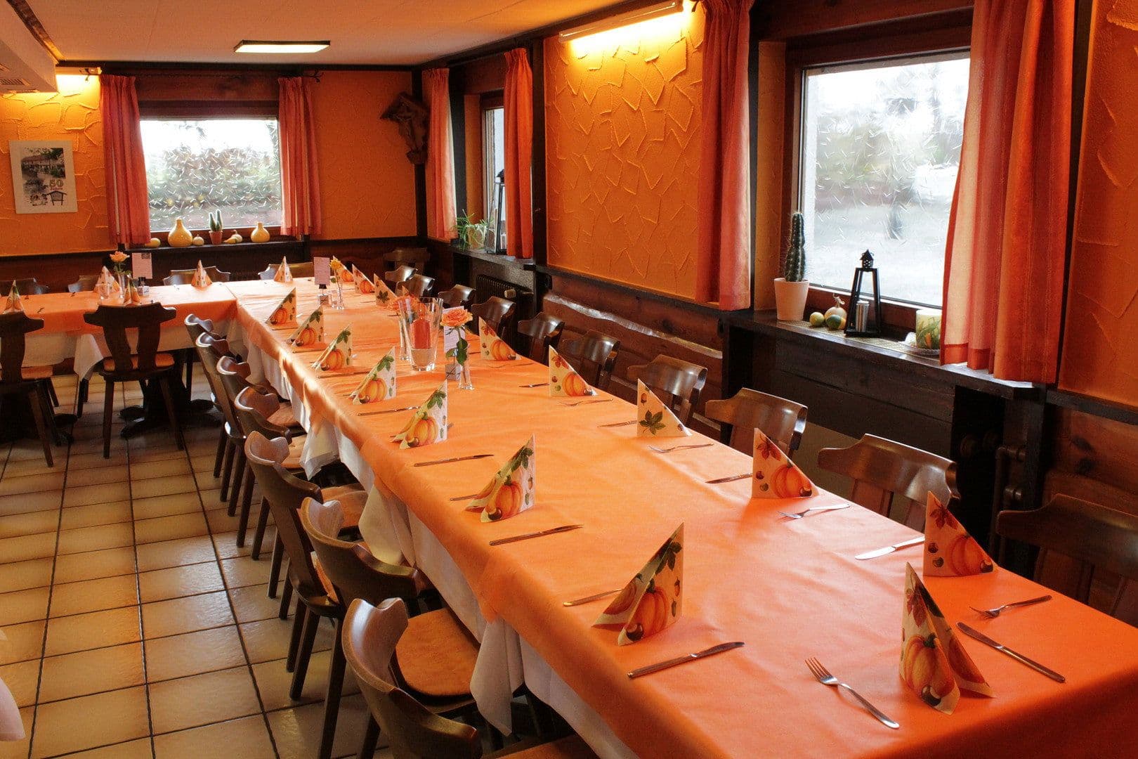 Predaj nebytového priestoru 2.900 m², Offenburg, Bádensko-Wurttembersko Predaj nebytového priestoru 2.900 m², Offenburg, Bádensko-Wurttembersko