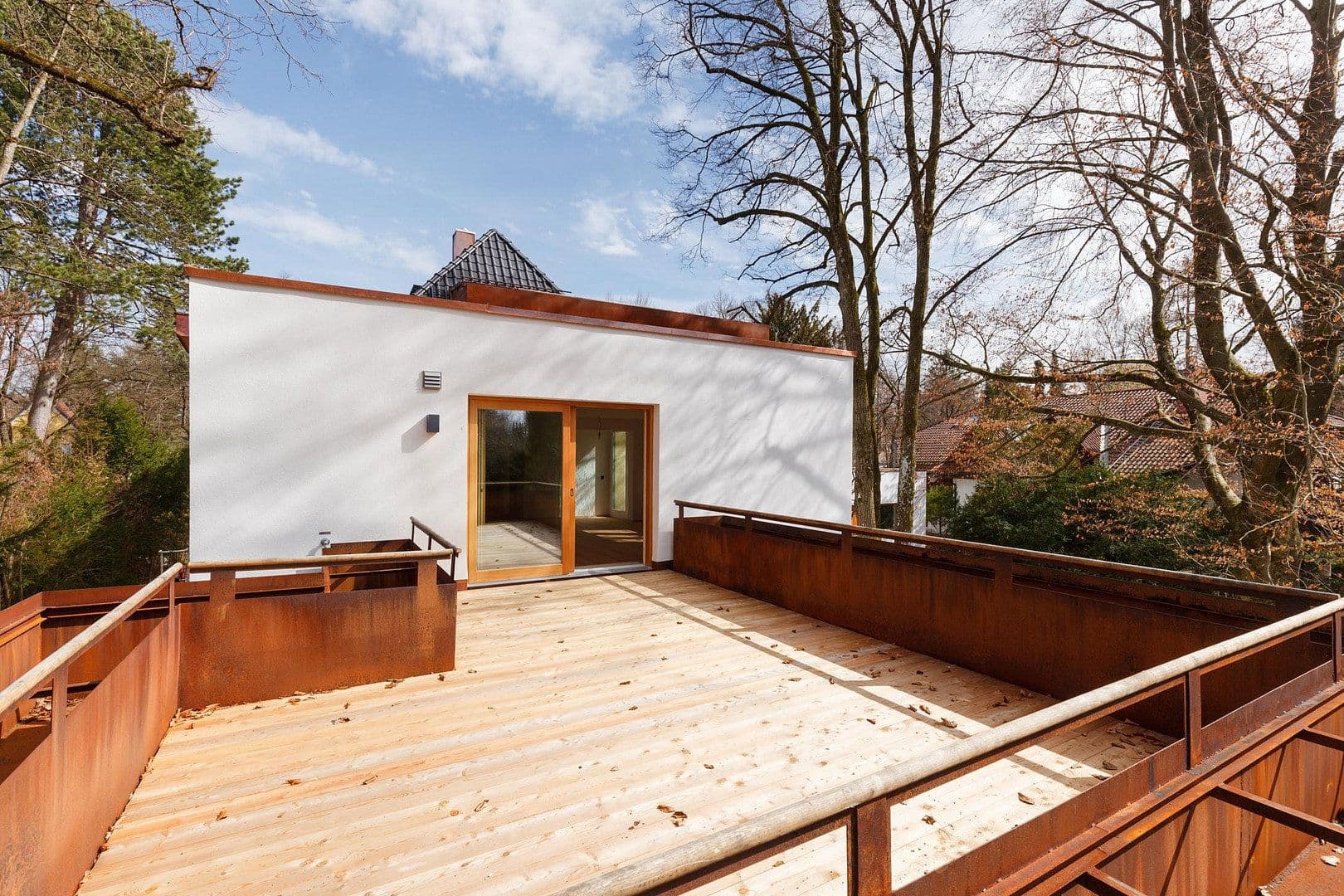 Prenájom bytu 2-izbový 95 m², Rosenstraße 5, Großhesselohe, Bavorsko Prenájom bytu 2-izbový 95 m², Rosenstraße 5, Großhesselohe, Bavorsko