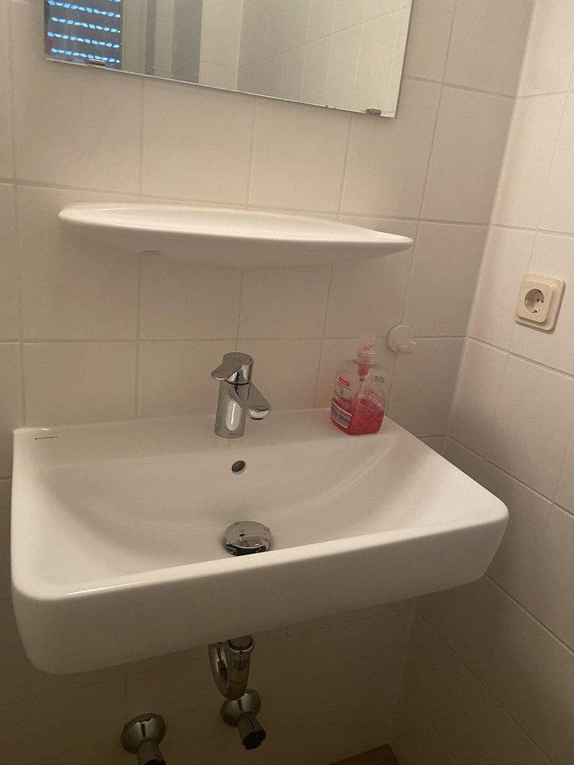 Predaj domu 209 m², pozemek 369 m², Wiesbaden, Hesensko Predaj domu 209 m², pozemek 369 m², Wiesbaden, Hesensko