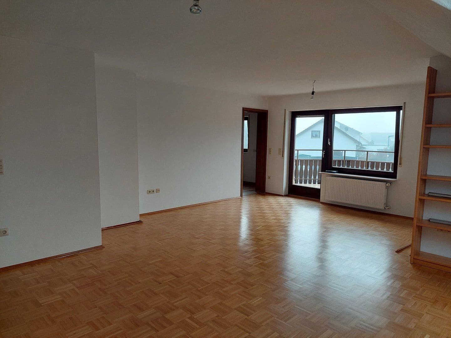 Prenájom bytu 4-izbový 109 m², Akazienweg, Haßmersheim, Bádensko-Wurttembersko Prenájom bytu 4-izbový 109 m², Akazienweg, Haßmersheim, Bádensko-Wurttembersko