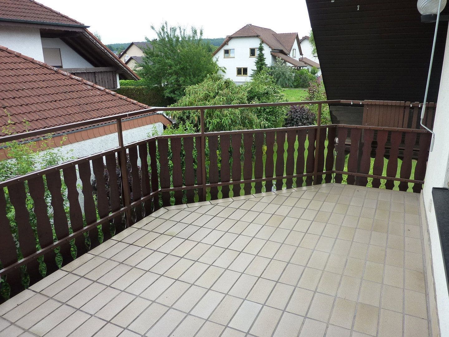 Prenájom bytu 4-izbový 109 m², Akazienweg, Haßmersheim, Bádensko-Wurttembersko Prenájom bytu 4-izbový 109 m², Akazienweg, Haßmersheim, Bádensko-Wurttembersko