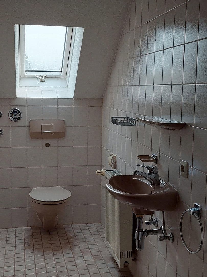 Prenájom bytu 4-izbový 109 m², Akazienweg, Haßmersheim, Bádensko-Wurttembersko Prenájom bytu 4-izbový 109 m², Akazienweg, Haßmersheim, Bádensko-Wurttembersko