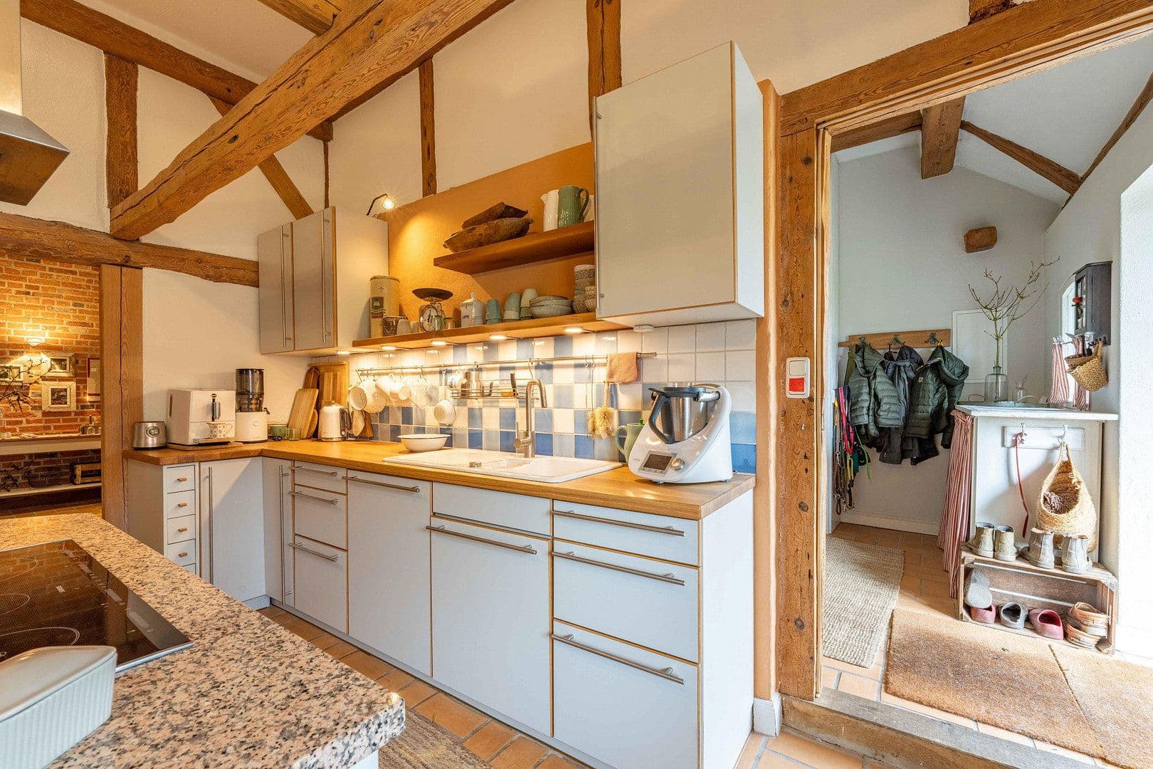 Predaj domu 312 m², pozemek 3.630 m², Beschendorf, Šlezvicko-Holštajnsko Predaj domu 312 m², pozemek 3.630 m², Beschendorf, Šlezvicko-Holštajnsko