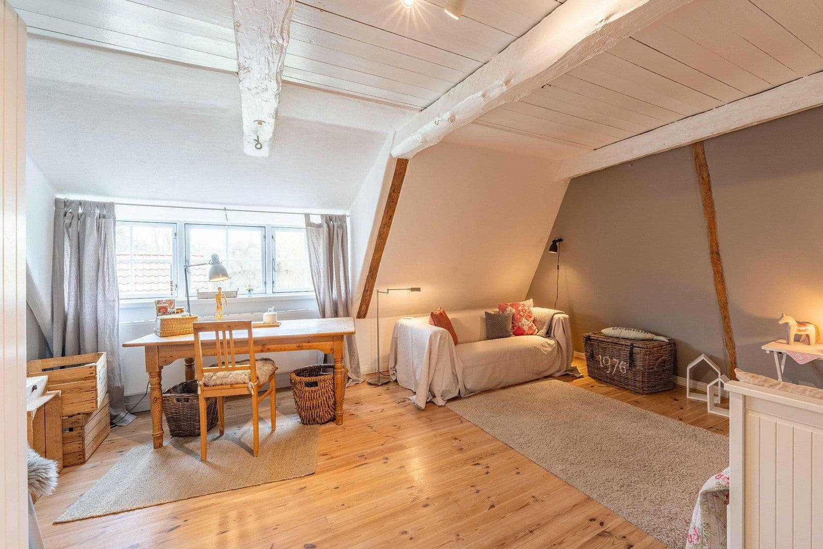 Predaj domu 312 m², pozemek 3.630 m², Beschendorf, Šlezvicko-Holštajnsko Predaj domu 312 m², pozemek 3.630 m², Beschendorf, Šlezvicko-Holštajnsko