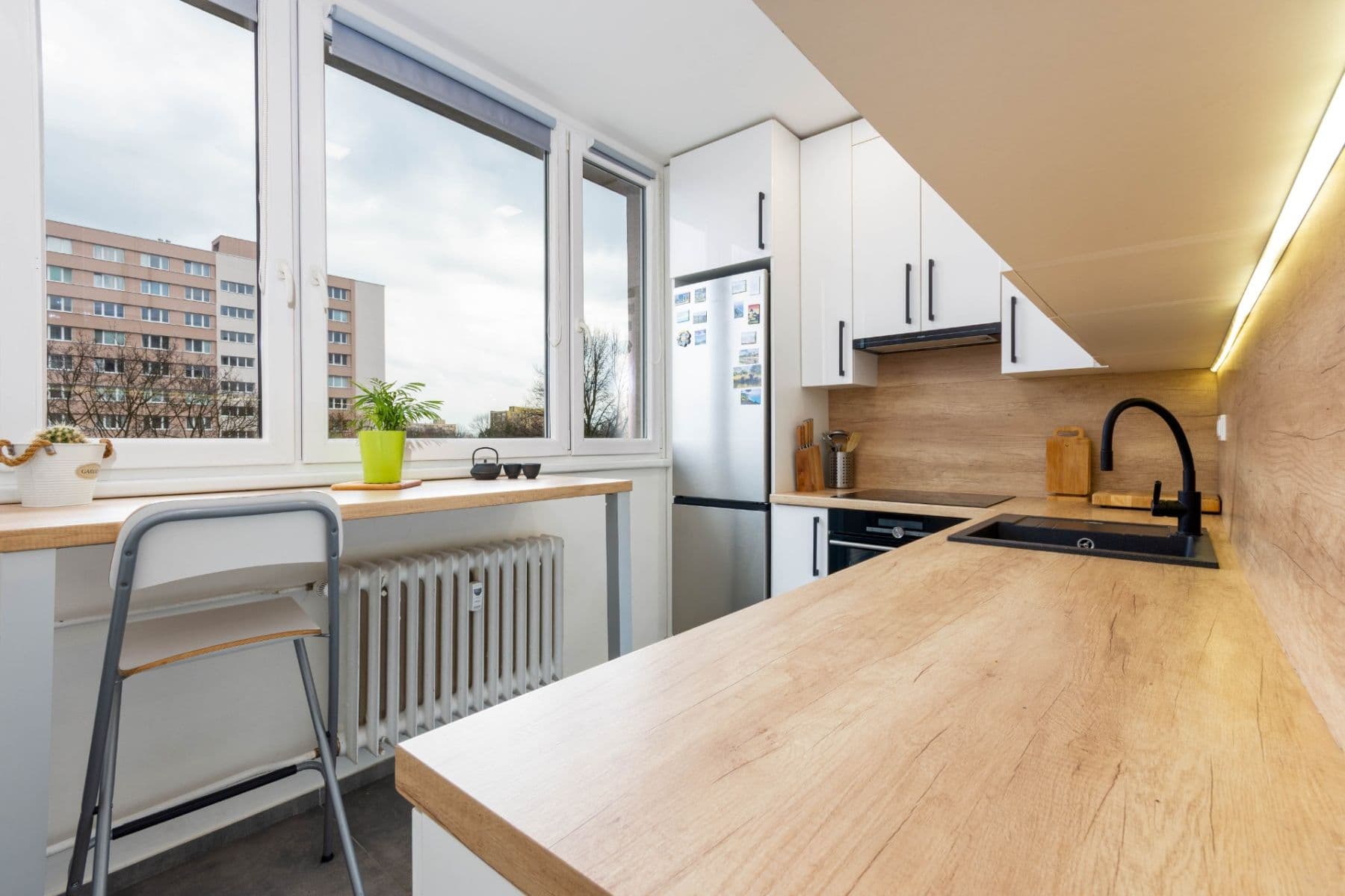 Predaj bytu 2-izbový 54 m², Marie Majerové, Ostrava, Moravskoslezský kraj Predaj bytu 2-izbový 54 m², Marie Majerové, Ostrava, Moravskoslezský kraj