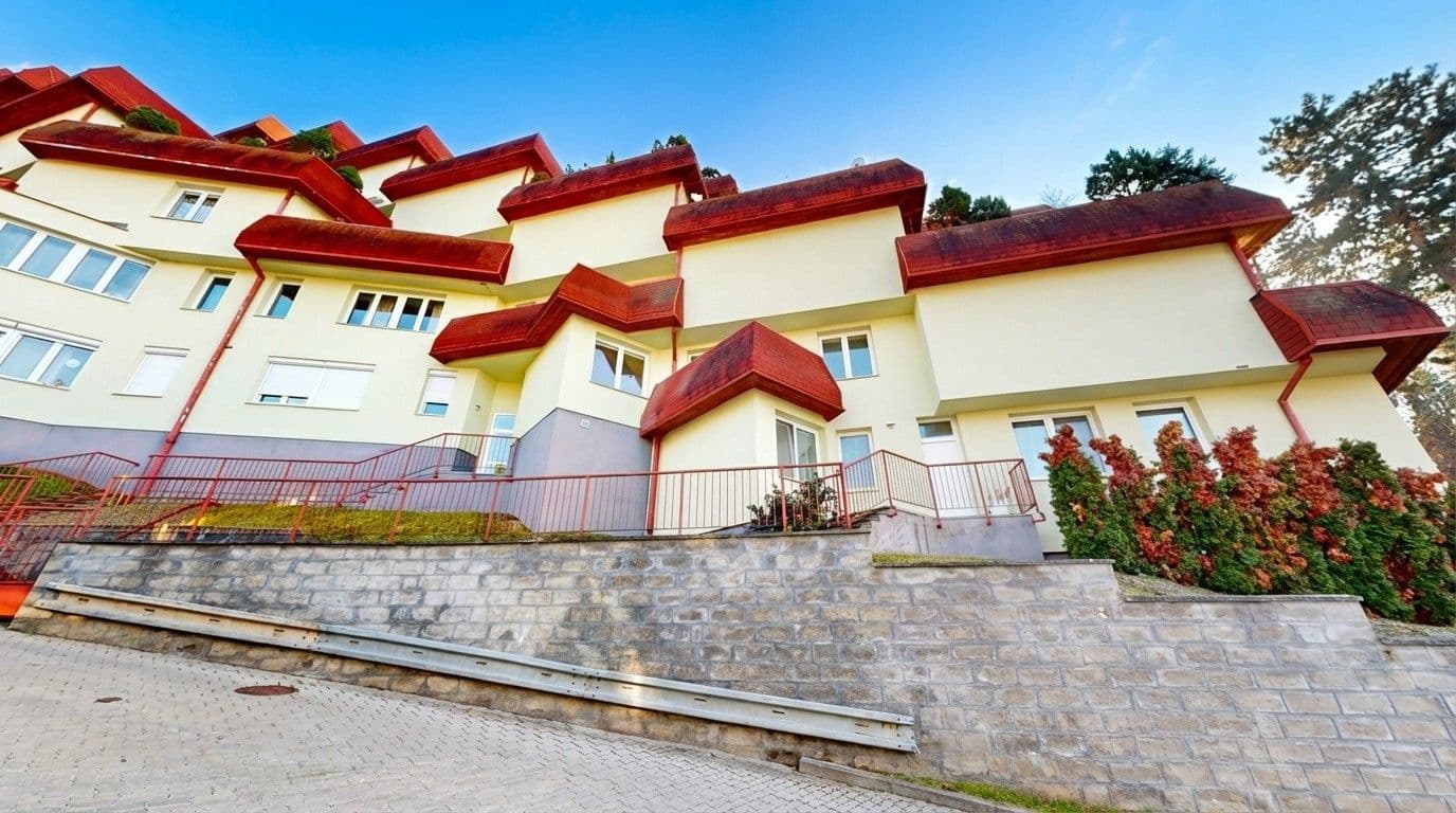 Prenájom bytu 3-izbový 109 m², Mojžíšova, Brno, Jihomoravský kraj Prenájom bytu 3-izbový 109 m², Mojžíšova, Brno, Jihomoravský kraj