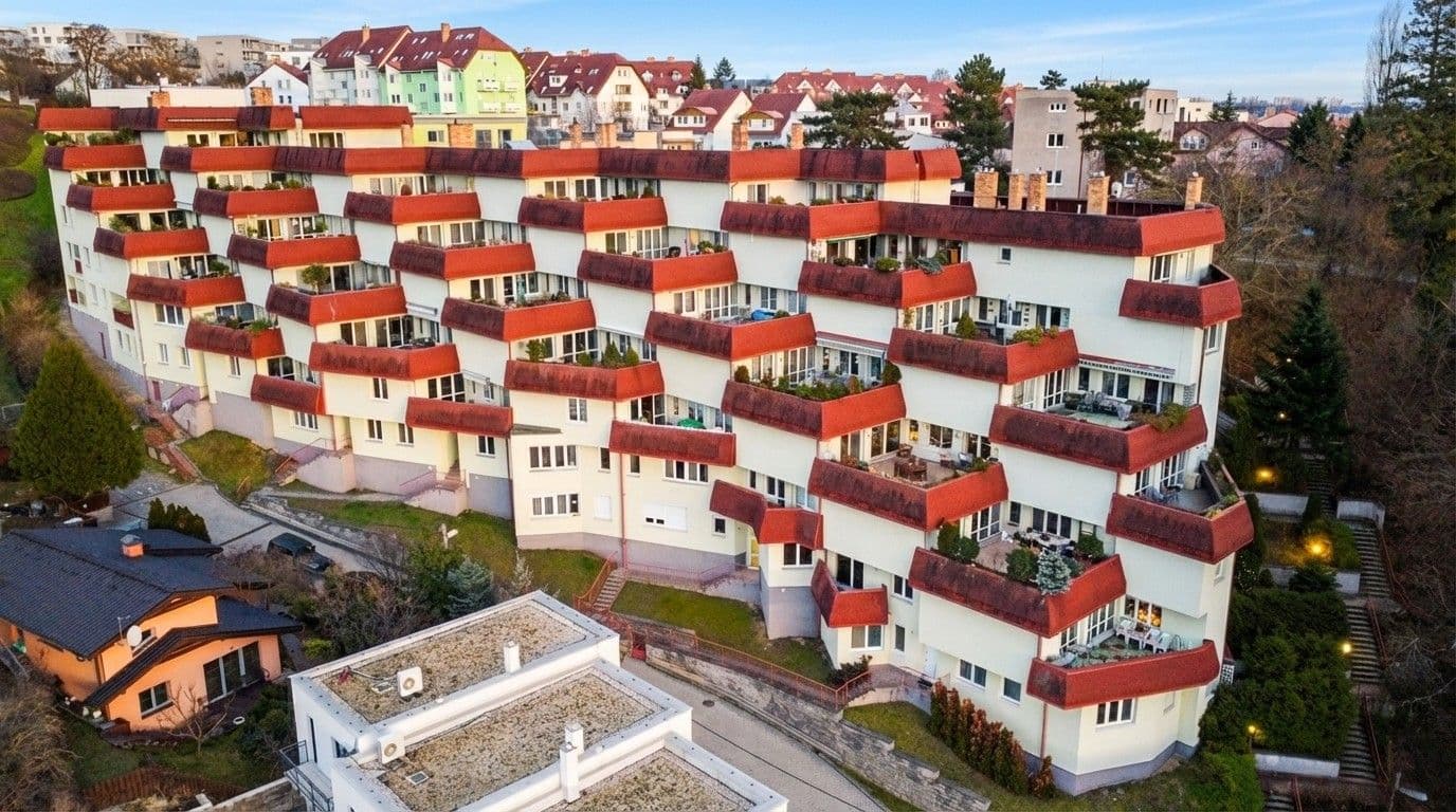Prenájom bytu 3-izbový 109 m², Mojžíšova, Brno, Jihomoravský kraj Prenájom bytu 3-izbový 109 m², Mojžíšova, Brno, Jihomoravský kraj