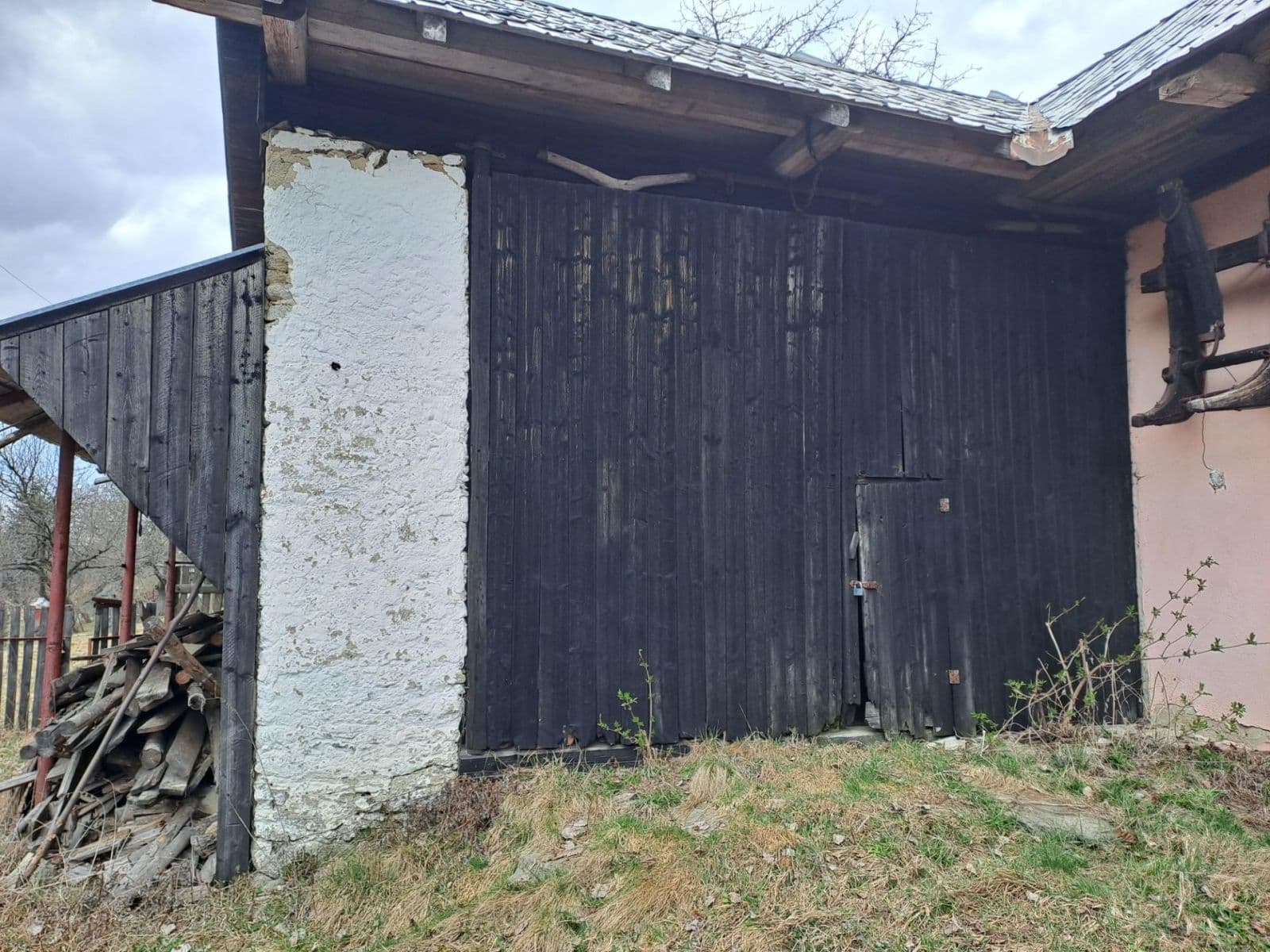 Predaj rekreačného objektu 151 m², pozemek 151 m², Dobroč, Banskobystrický kraj Predaj rekreačného objektu 151 m², pozemek 151 m², Dobroč, Banskobystrický kraj