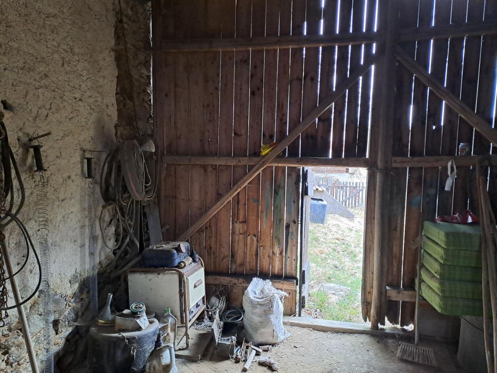 Predaj rekreačného objektu 151 m², pozemek 151 m², Dobroč, Banskobystrický kraj Predaj rekreačného objektu 151 m², pozemek 151 m², Dobroč, Banskobystrický kraj