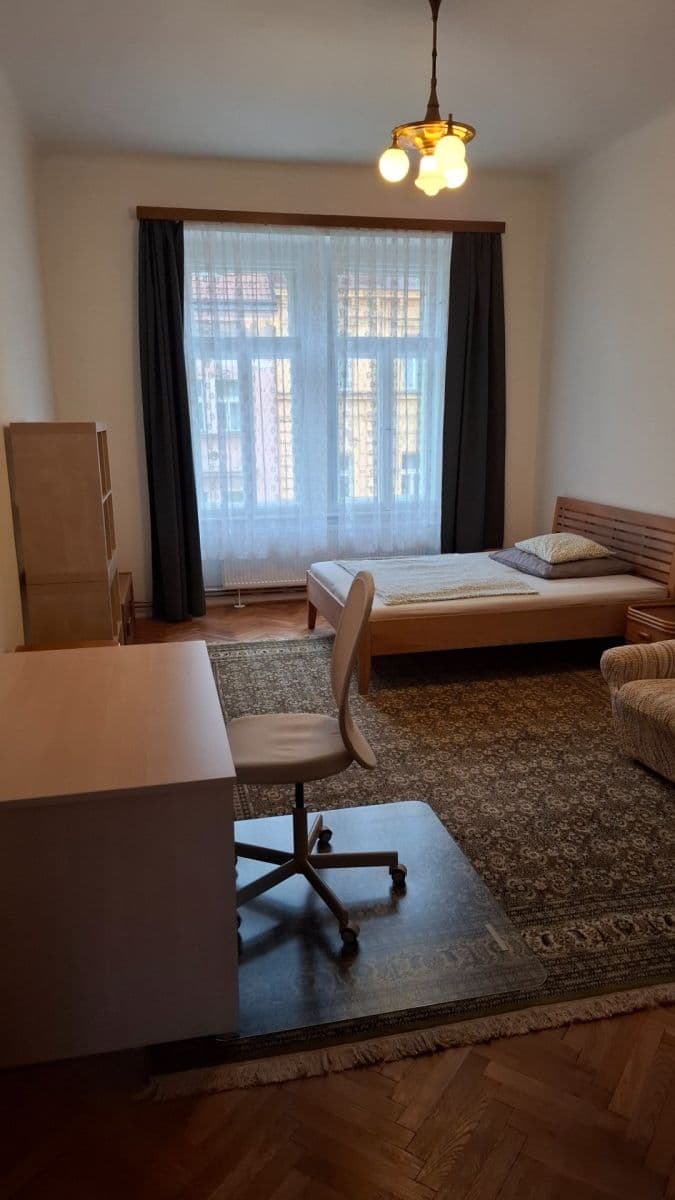 Prenájom bytu 3-izbový 97 m², Korunní, Praha, Praha Prenájom bytu 3-izbový 97 m², Korunní, Praha, Praha