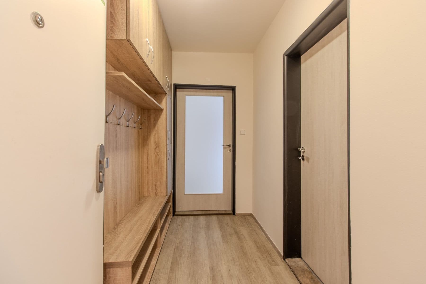 Prenájom bytu 1-izbový 64 m², Nad Výšinkou, Praha, Praha Prenájom bytu 1-izbový 64 m², Nad Výšinkou, Praha, Praha