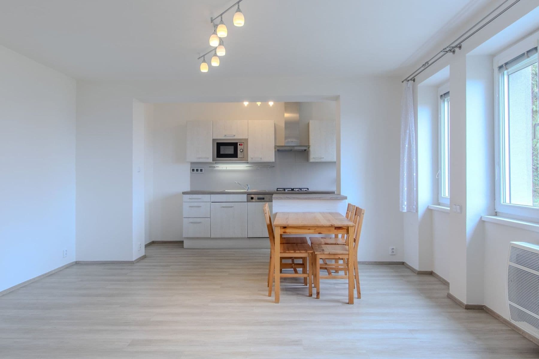 Prenájom bytu 1-izbový 64 m², Nad Výšinkou, Praha, Praha Prenájom bytu 1-izbový 64 m², Nad Výšinkou, Praha, Praha