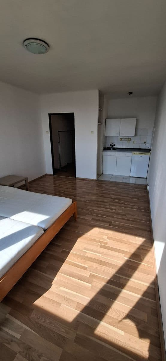 Predaj bytu Garsoniéra 28 m², Hlavatého, Praha, Praha Predaj bytu Garsoniéra 28 m², Hlavatého, Praha, Praha
