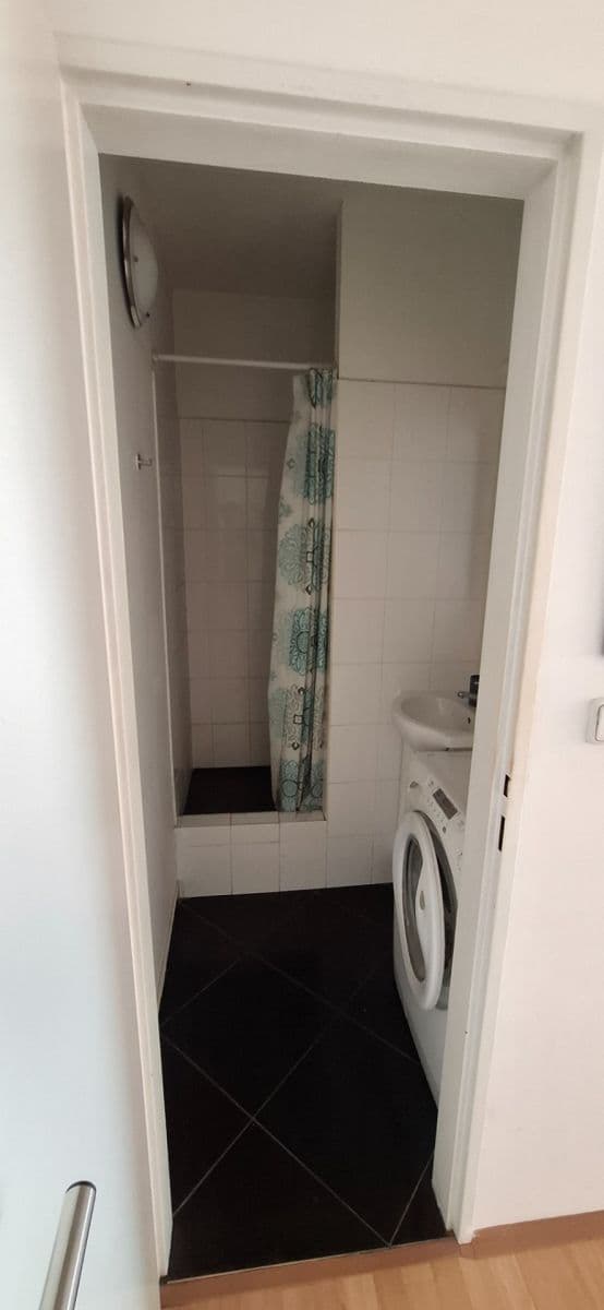 Predaj bytu Garsoniéra 28 m², Hlavatého, Praha, Praha Predaj bytu Garsoniéra 28 m², Hlavatého, Praha, Praha