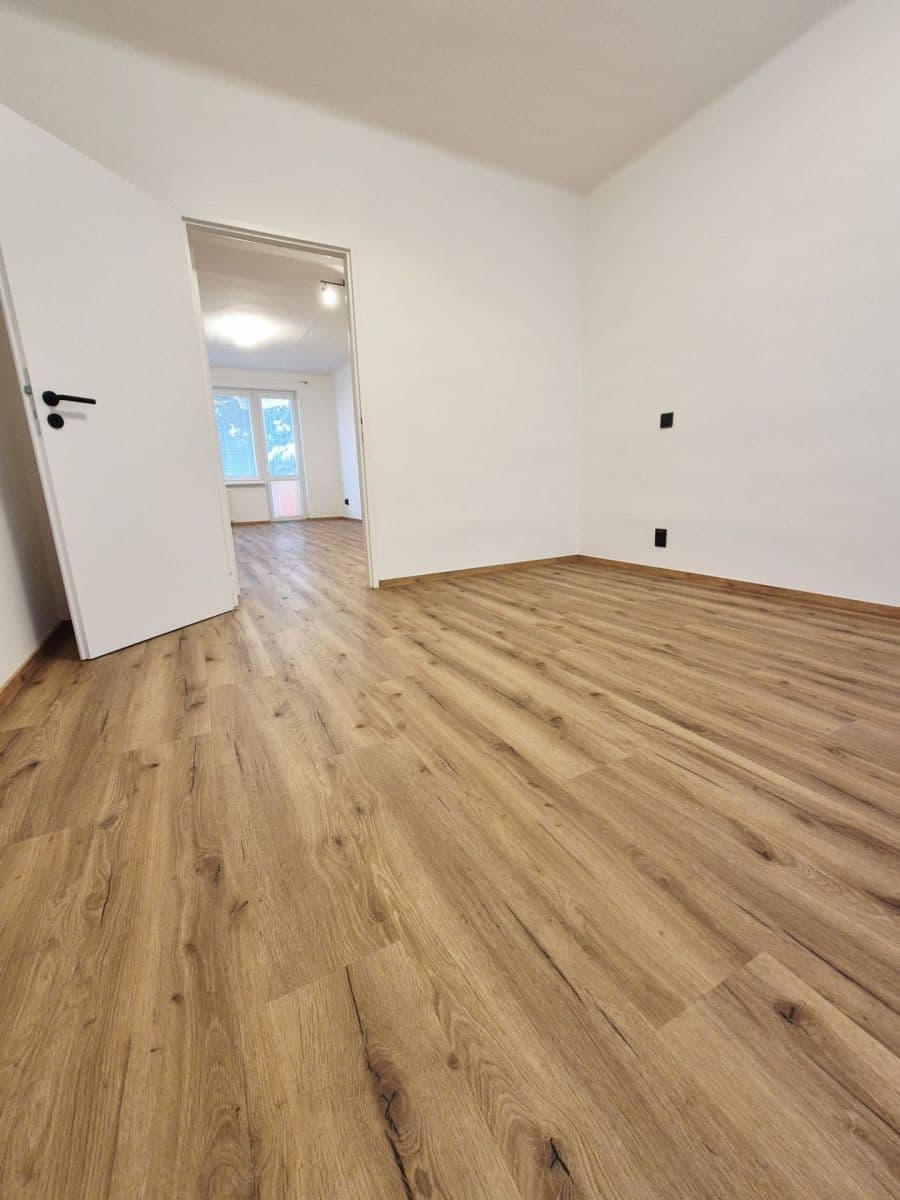 Prenájom bytu 2-izbový 56 m², Buková, Praha, Praha Prenájom bytu 2-izbový 56 m², Buková, Praha, Praha